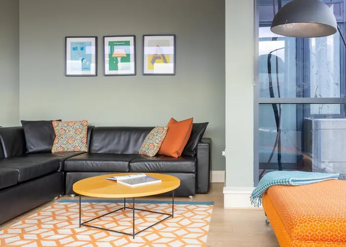 Guestready - Enchanting Views From Millenium Tower Apartman Dublin