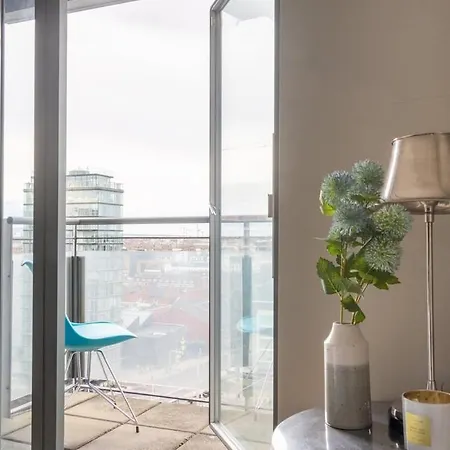 Lejlighed Guestready - Enchanting Views From Millenium Tower