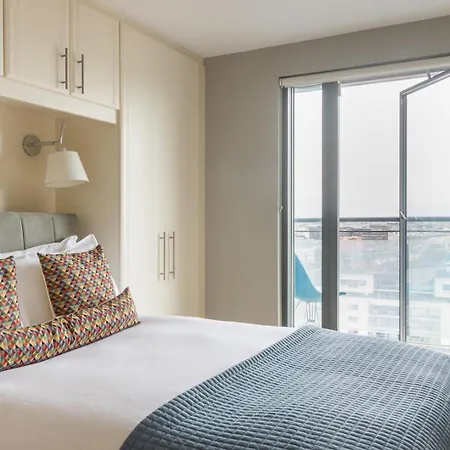 Guestready - Enchanting Views From Millenium Tower * Dublin