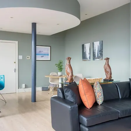 Guestready - Enchanting Views From Millenium Tower