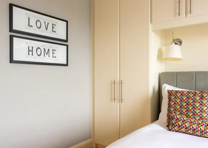 Guestready - Enchanting Views From Millenium Tower * 더블린