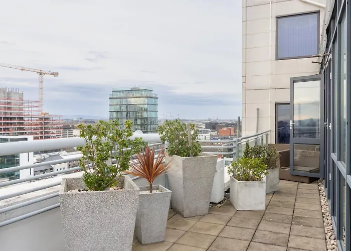 Guestready - Enchanting Views From Millenium Tower 더블린
