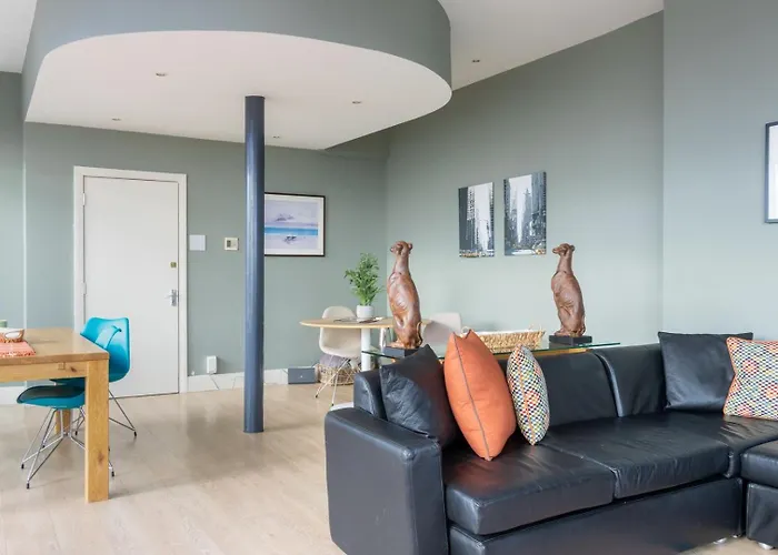 Guestready - Enchanting Views From Millenium Tower