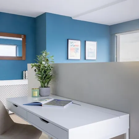 Guestready - Enchanting Views From Millenium Tower דירה *