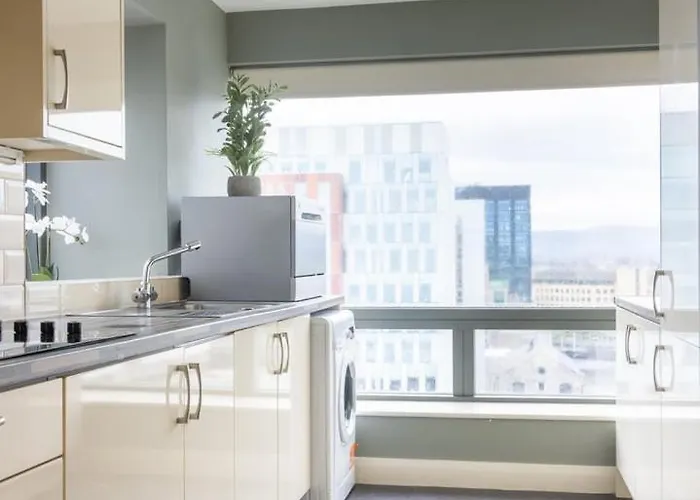 Guestready - Enchanting Views From Millenium Tower Lägenhet Dublin